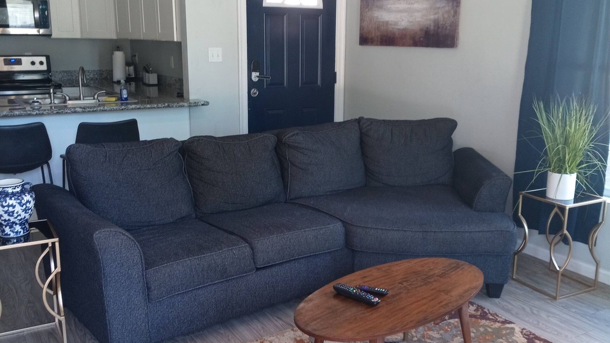 Lake Charles House | Charming 2-bedroom townhome with WiFi, AC in tranquil Lake Charles