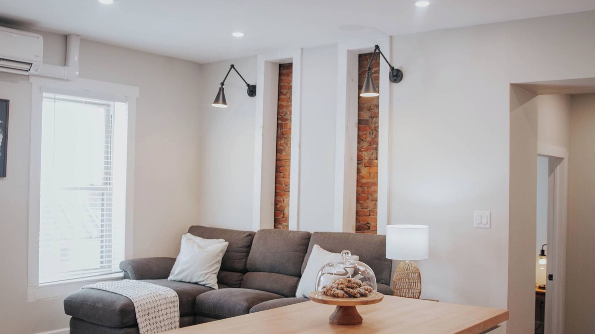 Mifflinburg Apartment | Charming 2-bedroom apartment with AC, WiFi in lovely Mifflinburg