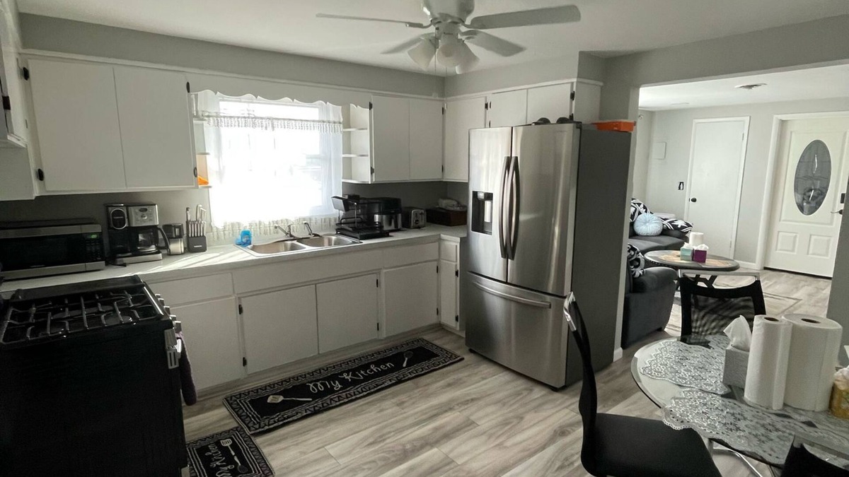 Orchard Park Apartment | Charming 2-bedroom apartment in lovely Orchard Park