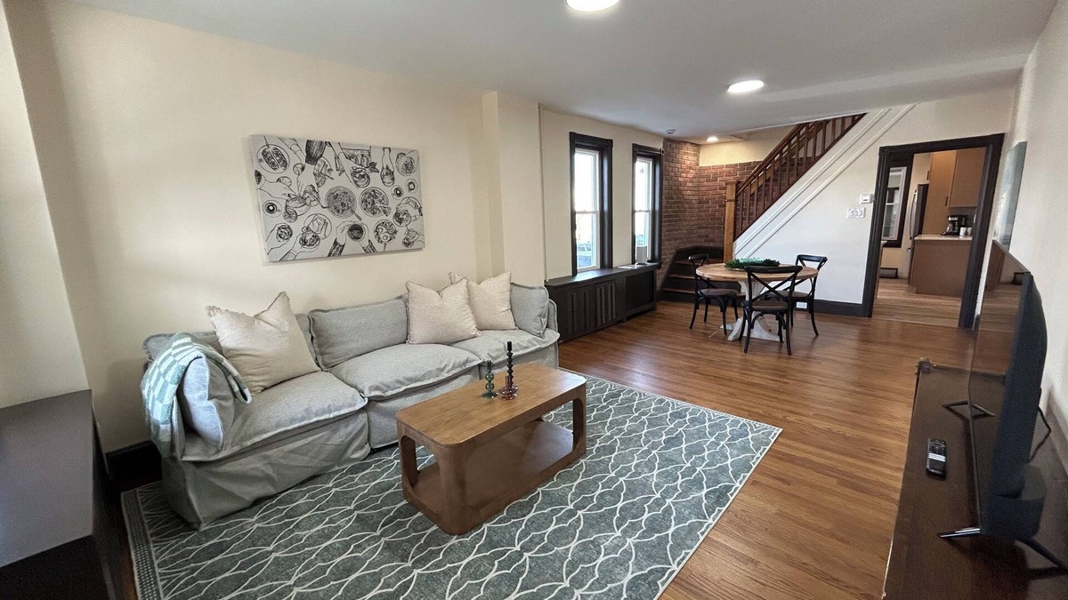 Phoenixville House | Charming 2-bedroom house Phoenixville