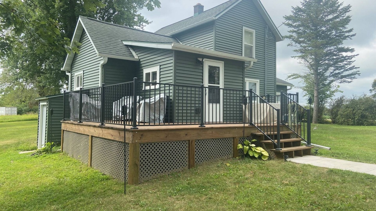 Platteville Cottage | Charming 2-bedroom cottage close to UW Platteville