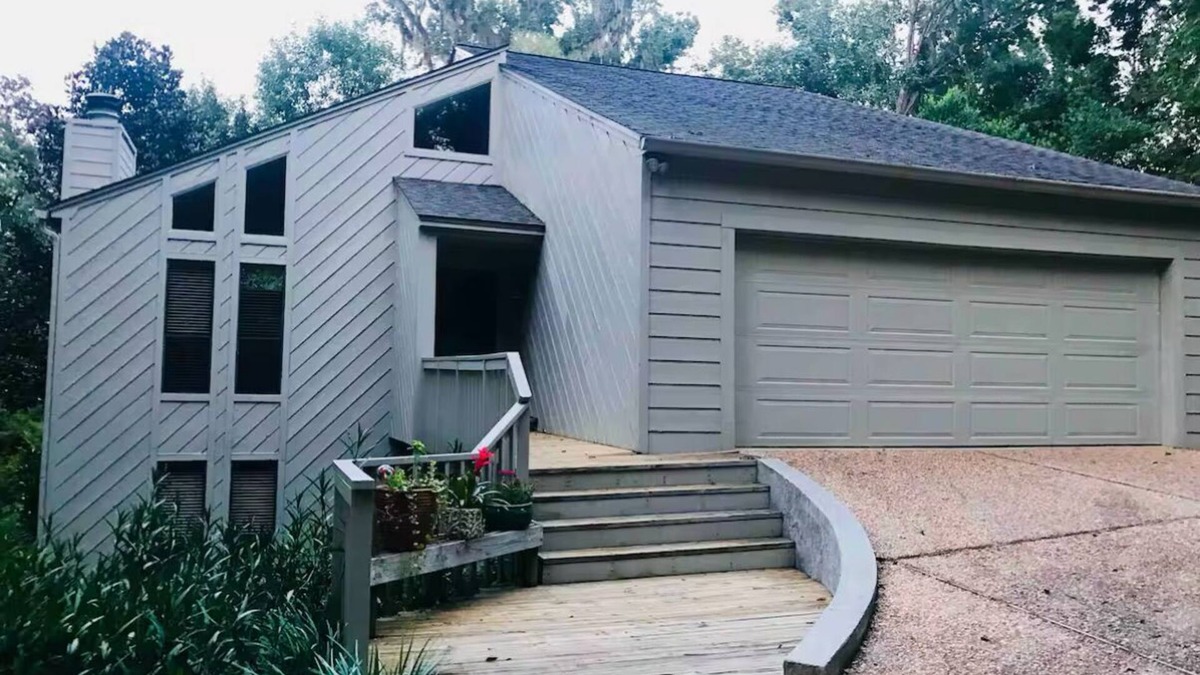 Tallahassee House | Charming 2-bedroom house with privacy and a tranquil wooded view