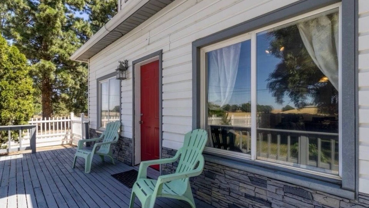 Walla Walla House | Charming 2-bedroom house in beautiful Walla Walla with WiFi, AC