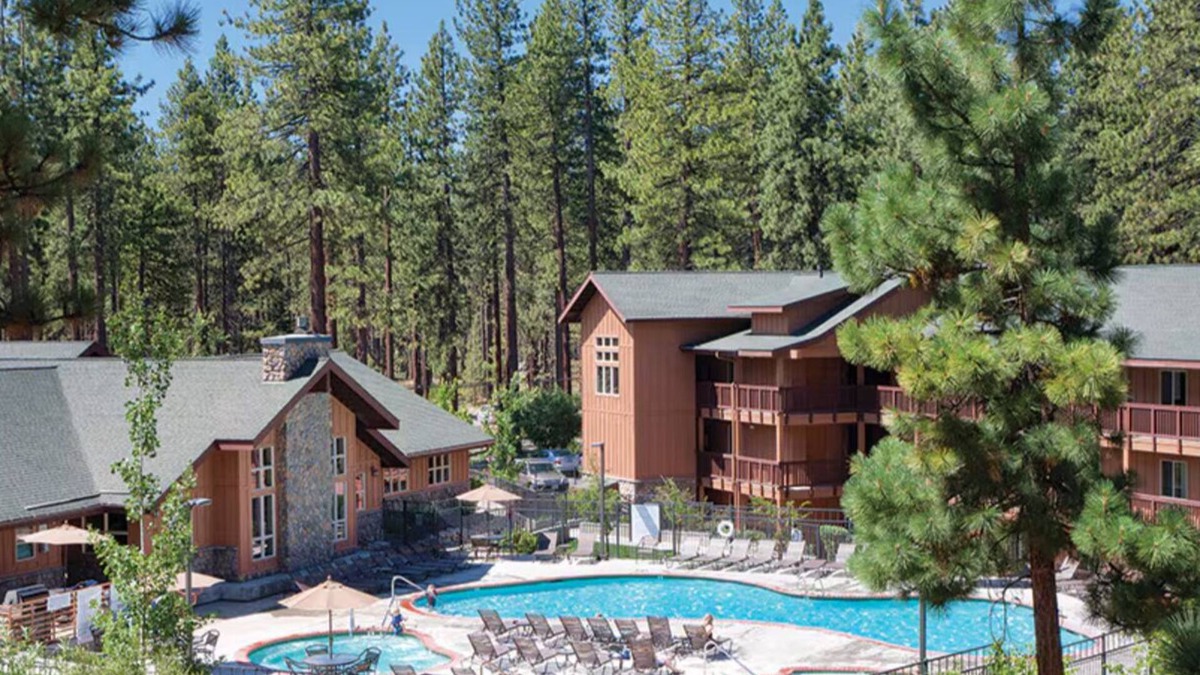 Round Hill Village Resort | Charming 2-bedroom resort in Zephyr Cove