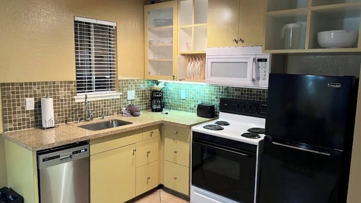 Tahoe Village Villa | Charming 2-bedroom villa in delightful Stateline with WiFi