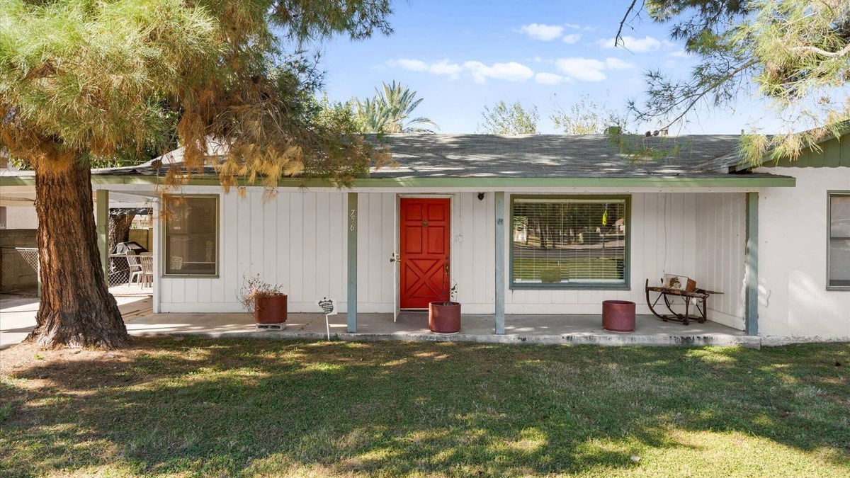 Escobedo Historic District House | Charming 2-BR Farmhouse | Backyard Views