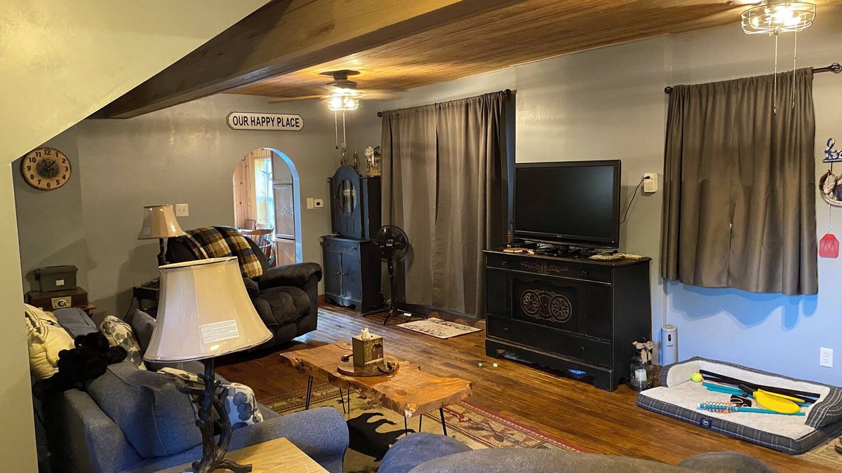 Marienville House | Charming 2-BR house in Marienville with AC. Close to ATV trails. Two fire pits.