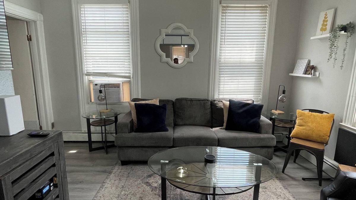 Hoboken Apartment | Charming 2 BR in the center of Hoboken - MINUTES from NYC