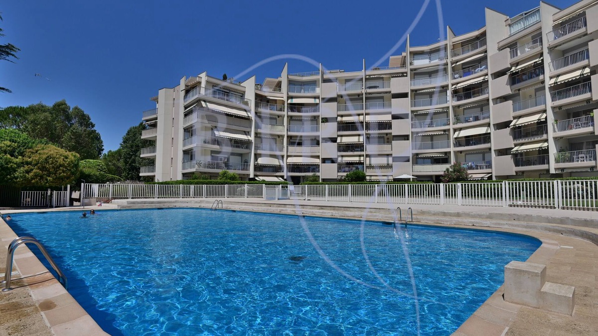 La Napoule Apartment | Charming 2 room apartment on the edge of the Golf Old Course
