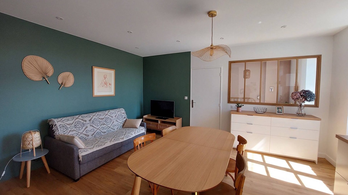 Charlieu Apartment | Charming 2-room apartment in the Abbey district of Charlieu