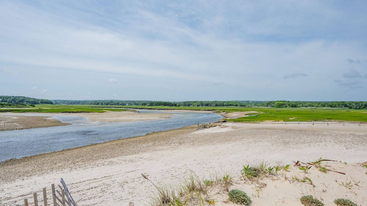 East Sandwich Cottage | Charming 2 story cottage is located in exclusive Cape Shore Village overlooking Scorton Creek