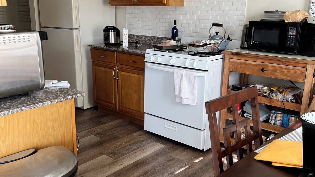 Avenel Apartment | Charming 2-bedroom apartment with AC, WiFi in superb Woodbridge Township