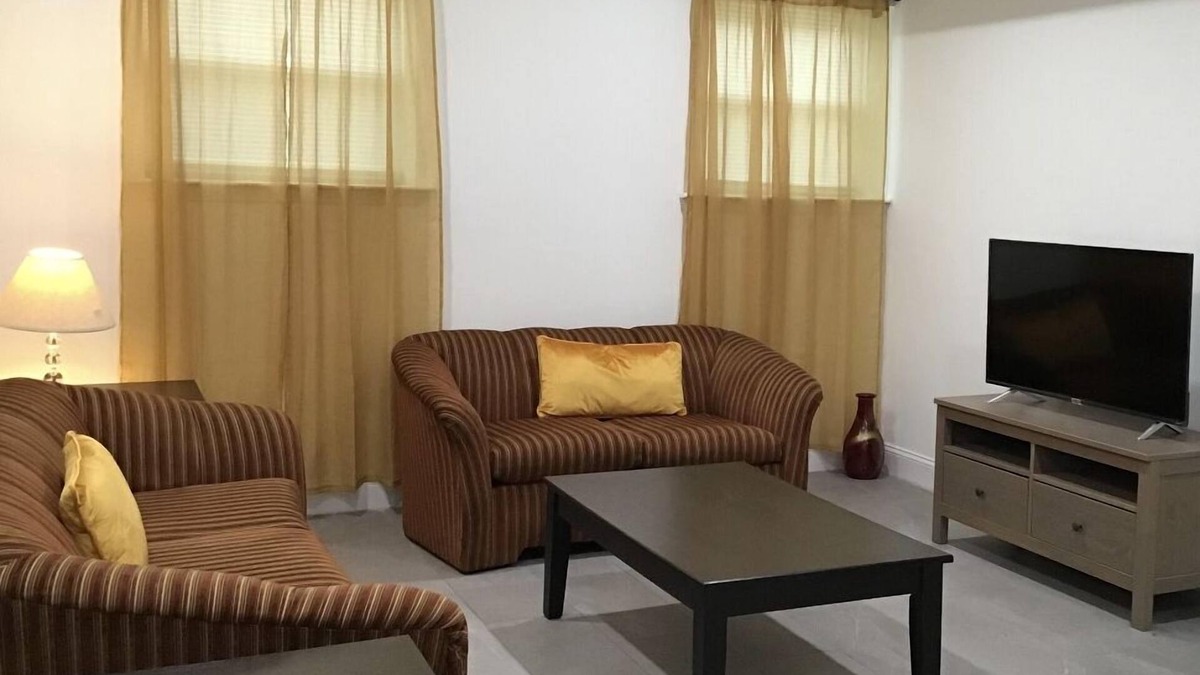 West Poplar Condo | Charming 2B/2B Nr Temple &The Met/with Parking