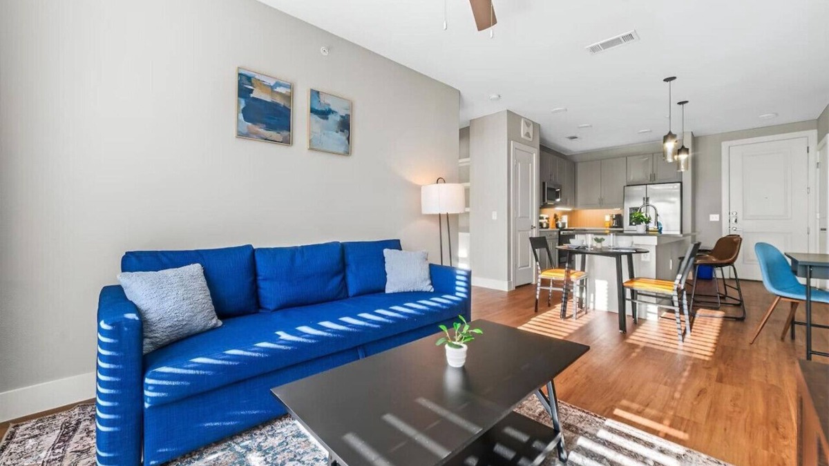 Fort Worth Apartment | Charming 2BD/2BA with Beautiful Pool in Fort Worth