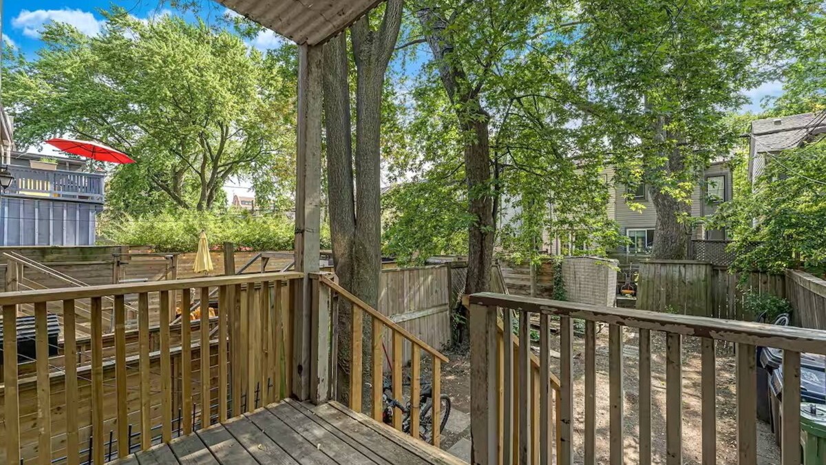 Leslieville House | Charming 2BR Home in South Riverdale with Backyard