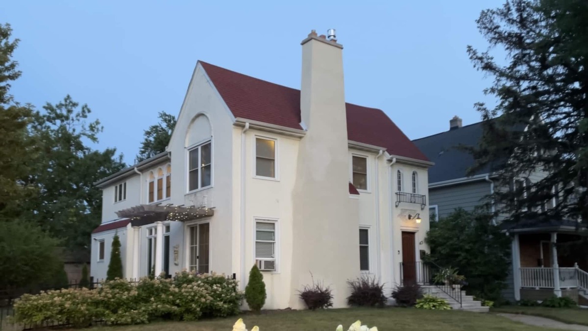 Kingfield House | Charming 2nd floor duplex in the City of Lakes