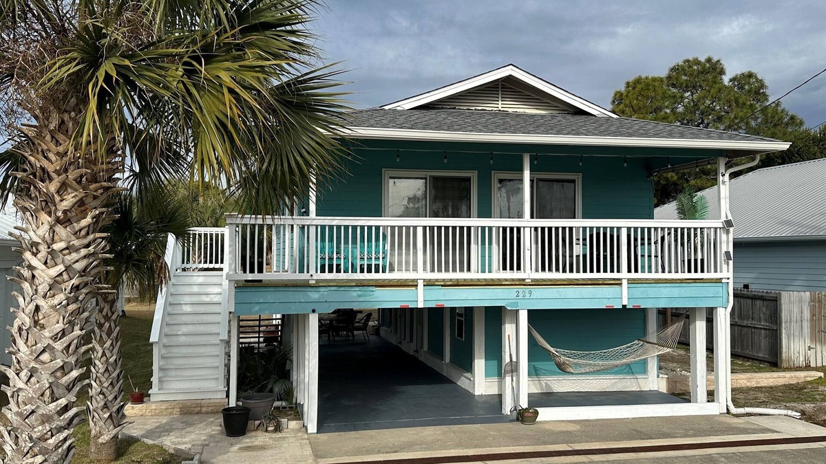 Laguna Beach Estates House | Charming 3-Bedroom Beach House (Entire House)