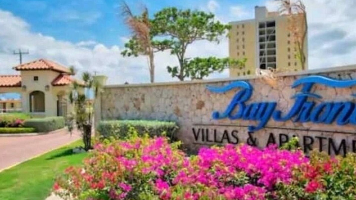 Portmore Apartment | Charming 3-Bed Apartment in Portmore with pool