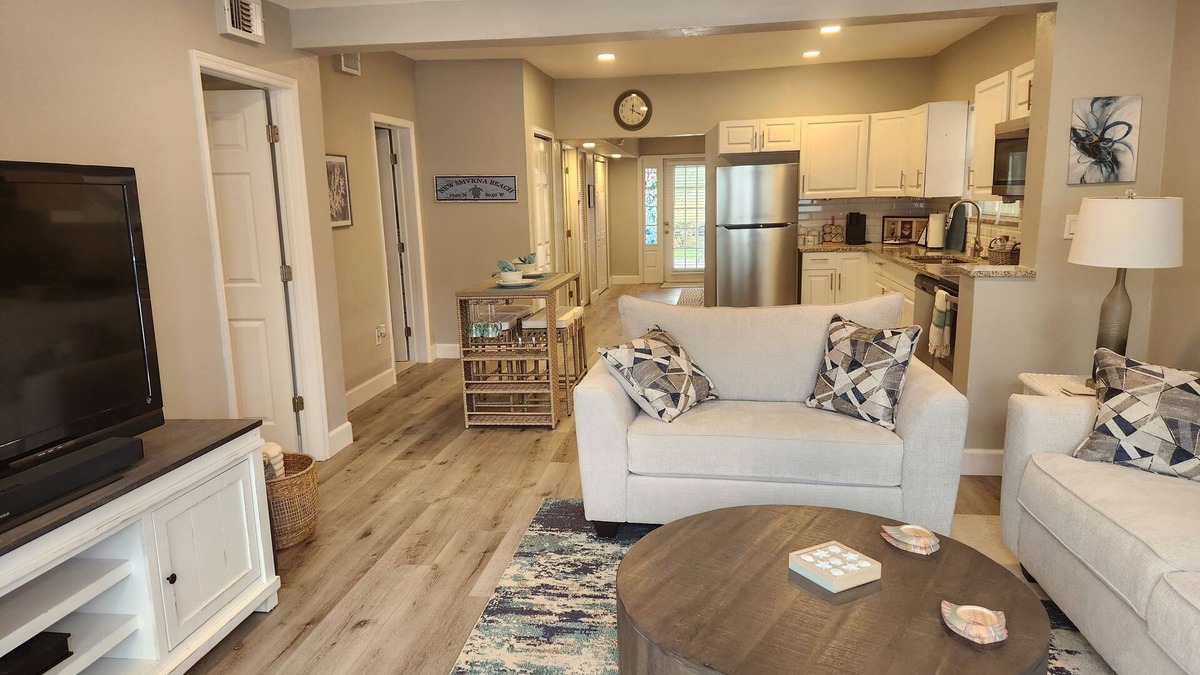 Historic District House | Charming 3-bedroom house in New Smyrna Beach with WiFi, AC and all amenities.