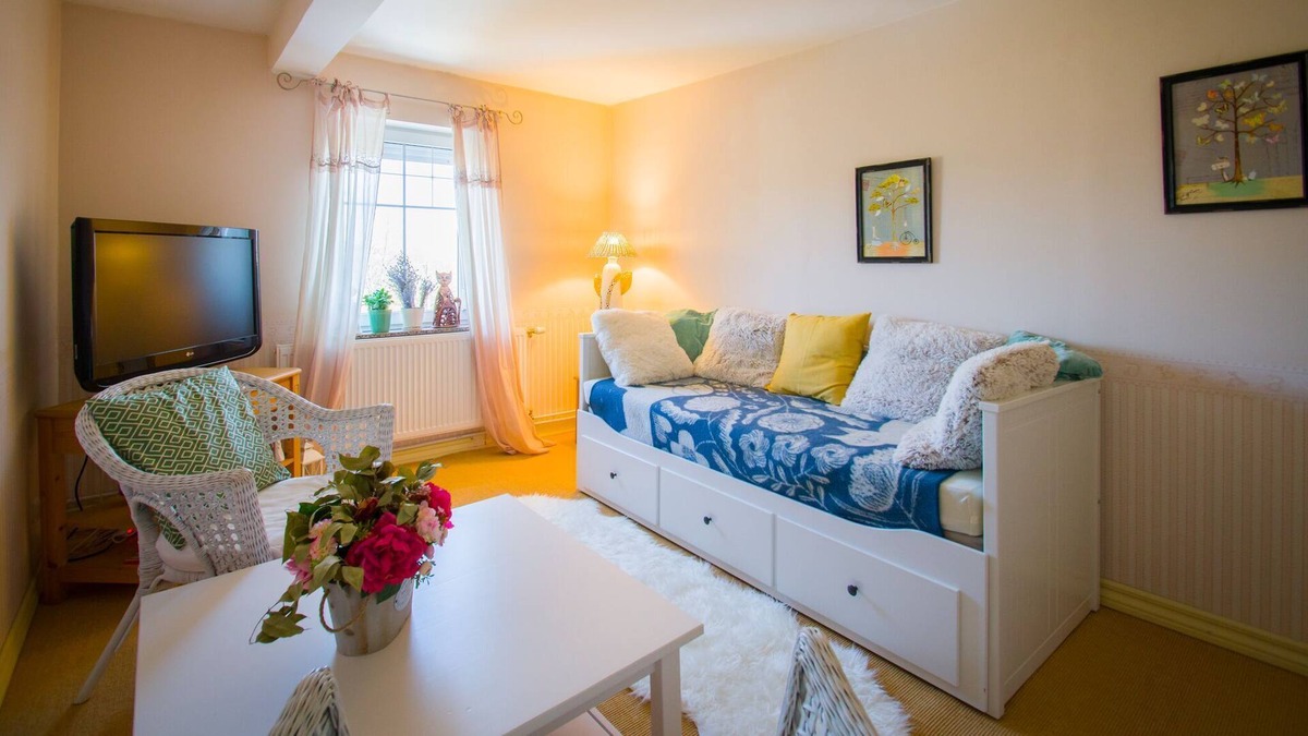 Stare Krecany House | Charming 3 bedroom apartment in NP Bohemian Switzerland, outdoor pool