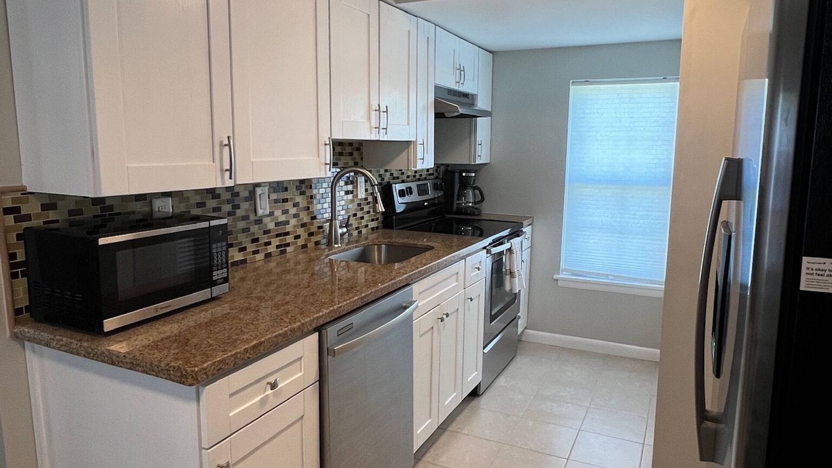 Pleasantville House | Charming 3-bedroom house in peaceful Pleasantville with AC, WiFi