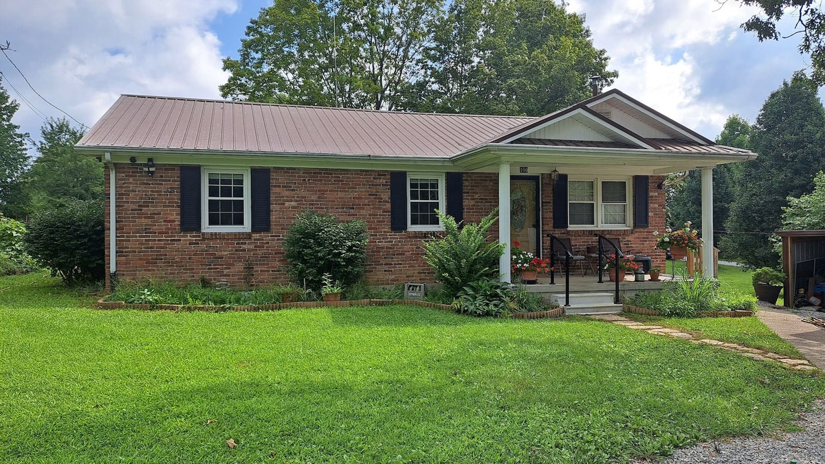 Saint Francis House | Charming 3-bedroom house in peaceful Saint Francis, on the Bourbon Trail