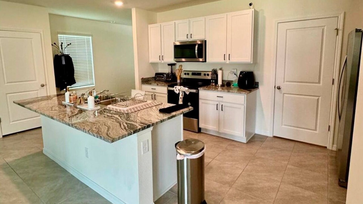 Wesley Chapel House | Charming 3-bedroom new house in Wesley Chapel with WiFi, AC