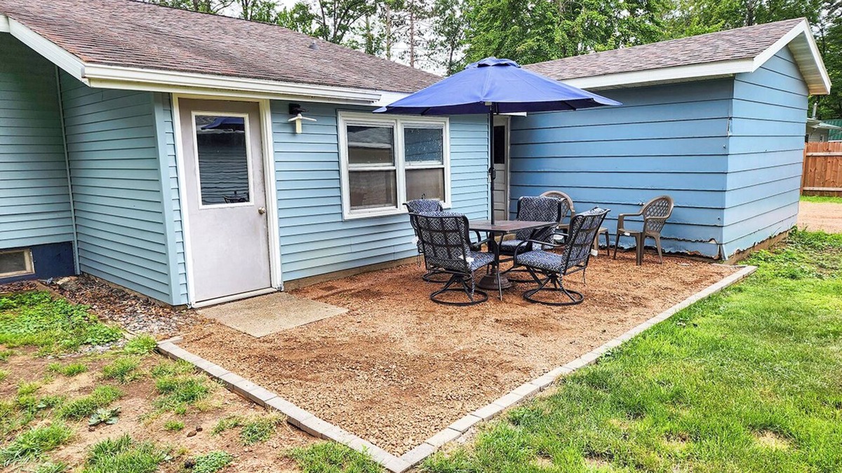 Tomahawk House | Charming 3-bedroom, 1-bathroom home nestled in the desirable Nokomis area.