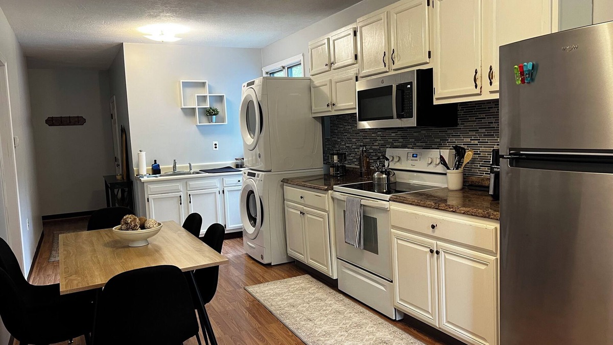 Leominster Apartment | Charming 3-bedroom - 10 miles to Wachusett Mountain Ski Area!