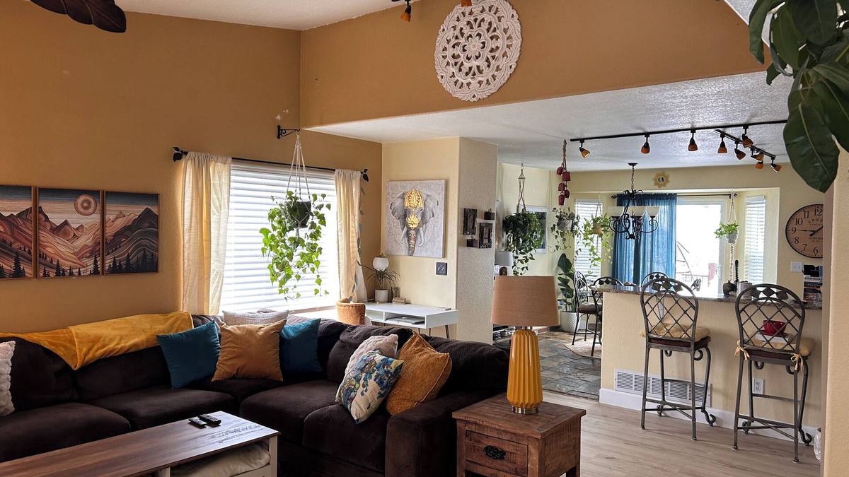 Roxborough House | Charming 3-bedroom 2-full bathroom house in serene Littleton, Colorado.
