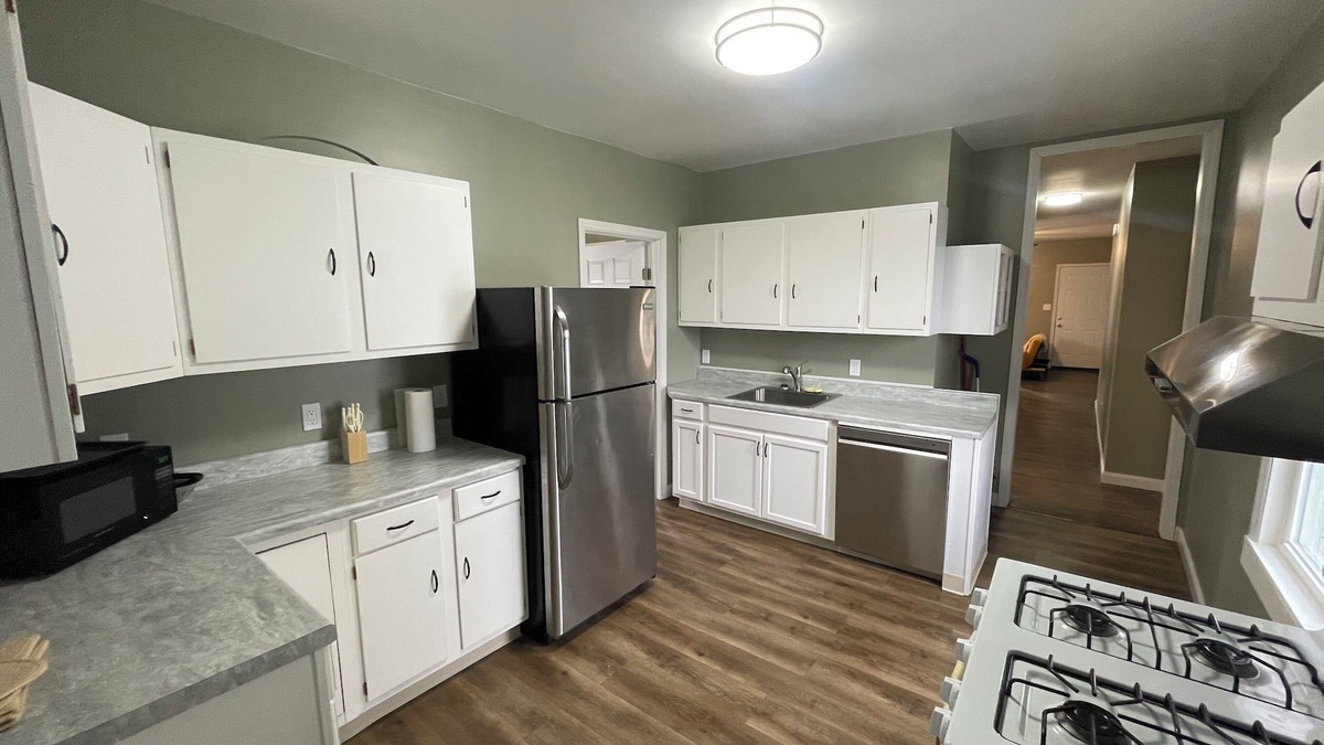Binghamton Apartment | Charming 3-bedroom apartment in enchanting Binghamton with fenced in back yard
