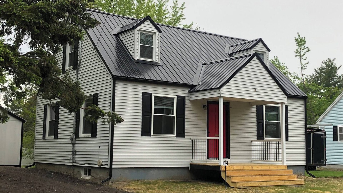Bangor House | Charming 3 Bedroom Cape