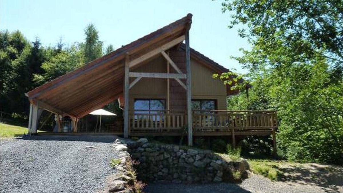 Fraize Cottage | Charming 3-bedroom chalet with terrace near Alsace