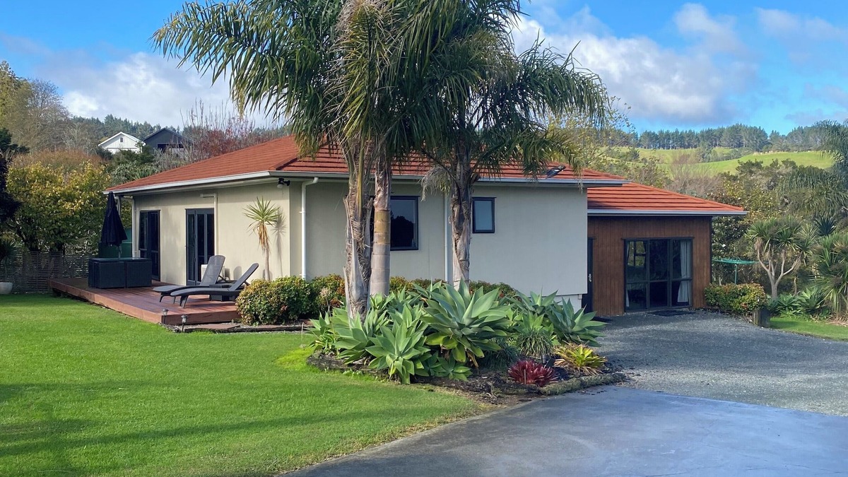 Whangarei Cottage | Charming 3-bedroom cottage in Whangarei with WiFi, AC