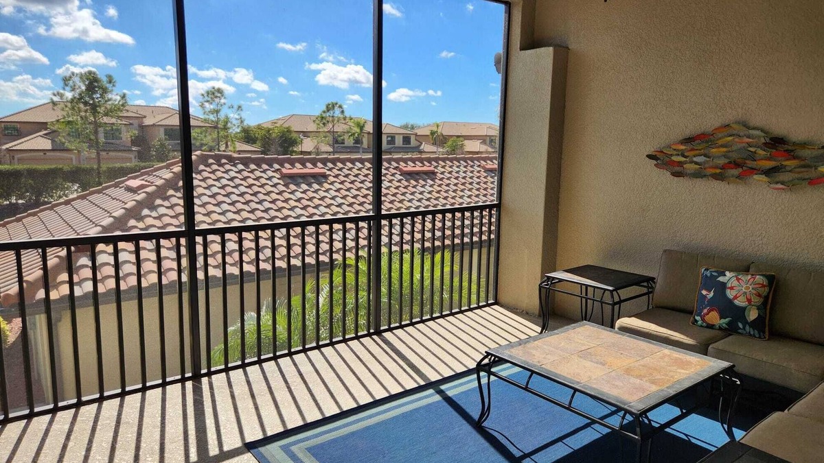Bradenton Condo | Charming 3-bedroom condo in Bradenton with WiFi and AC