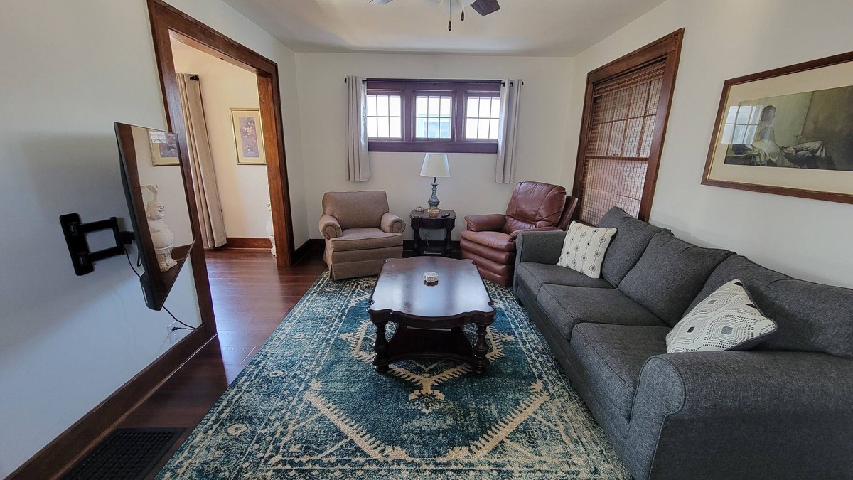 Fort Wayne House | Charming 3-bedroom house in delightful Fort Wayne with WiFi, AC
