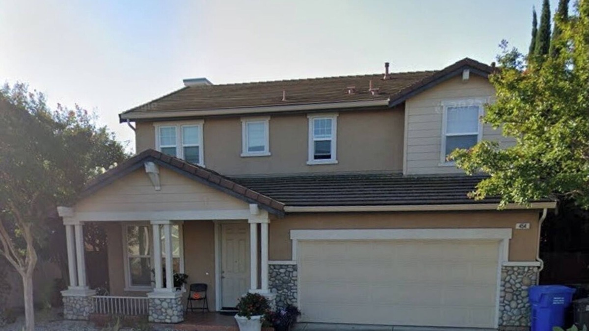 Pittsburg House | Charming 3-bedroom house with AC, WiFi in peaceful Bay Point