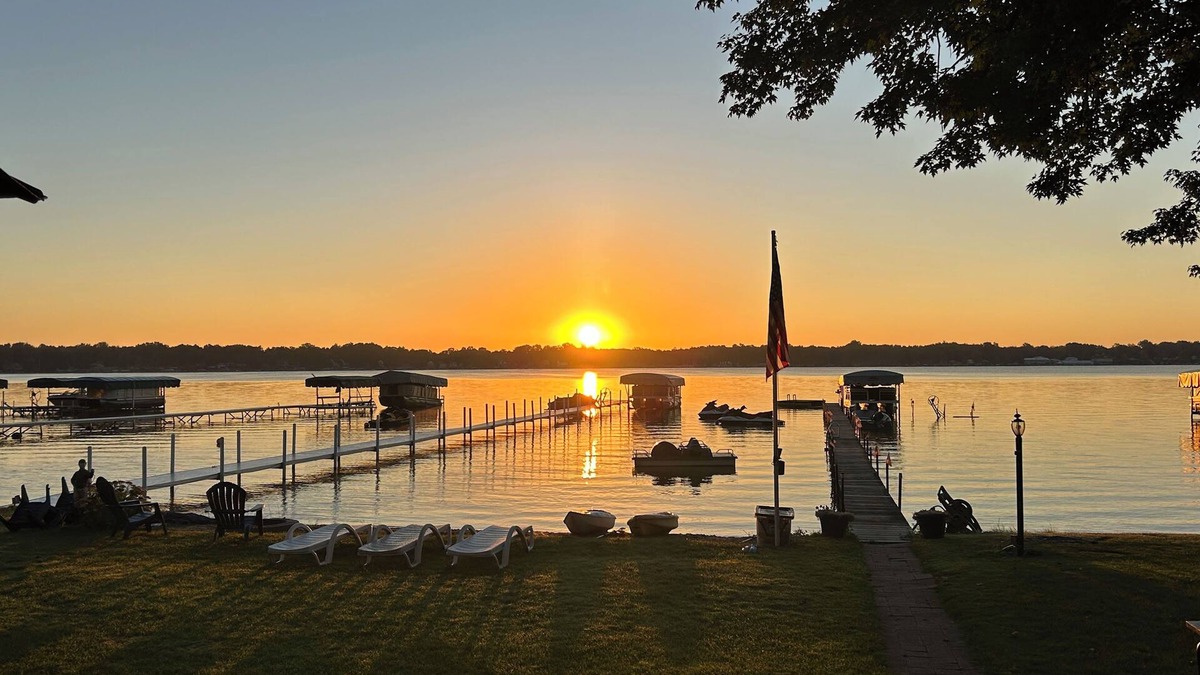 Coldwater Cottage | Charming 3-bedroom home on Coldwater Lake