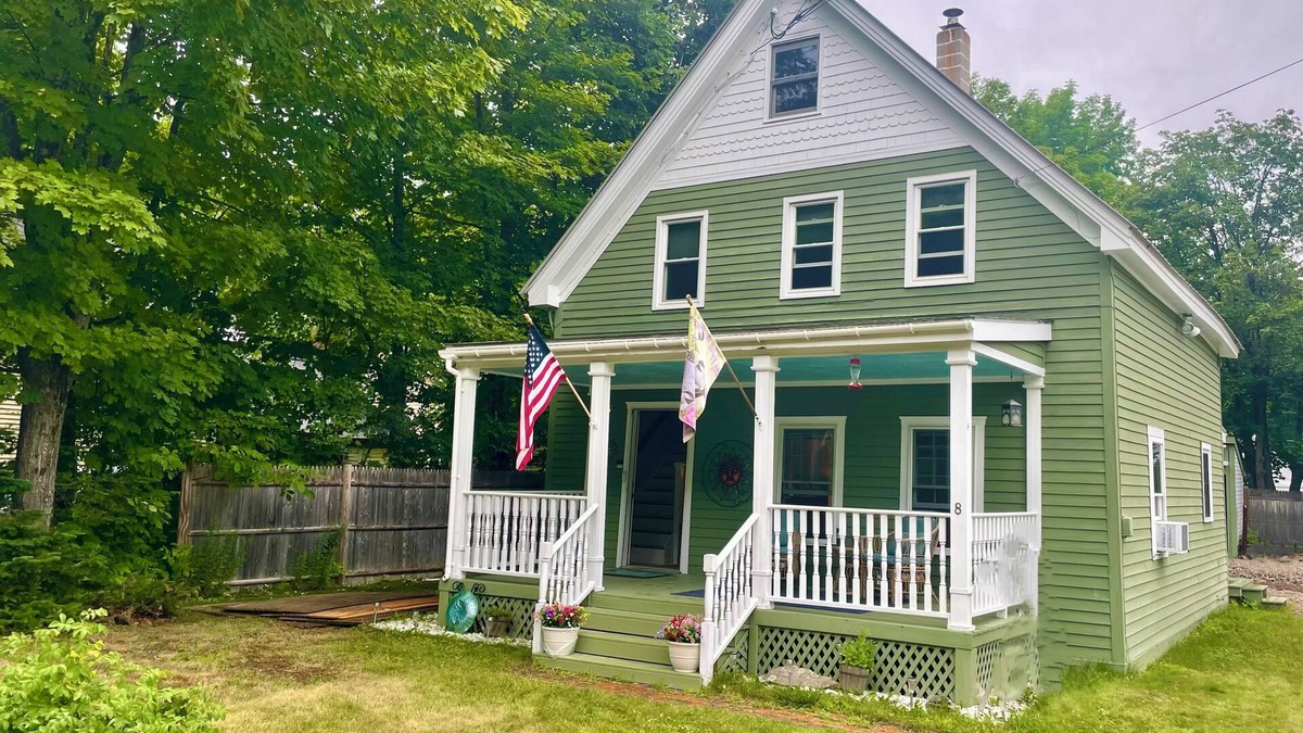 Bartlett House | Charming 3-bedroom home away from home in lovely Bartlett NH, Adventure awaits.