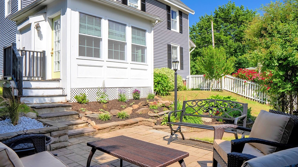 Kittery House | Charming 3-Bedroom Home Near Downtown Portsmouth!