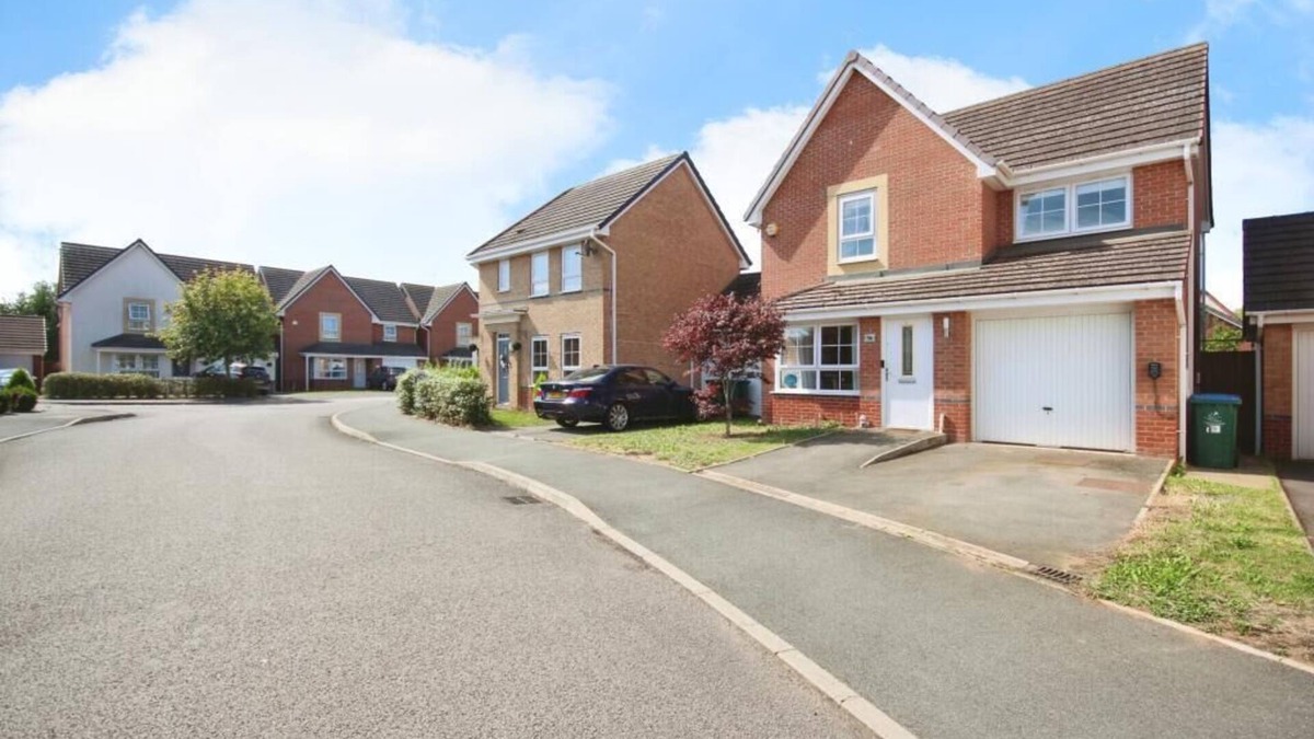 Wyken House | Charming 3-bedroom house in lovely Coventry with WiFi