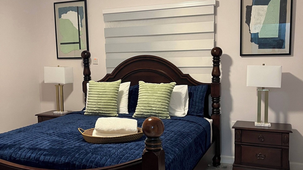 Portmore House | Charming 3-bedroom house with WiFi, AC in sunny Portmore