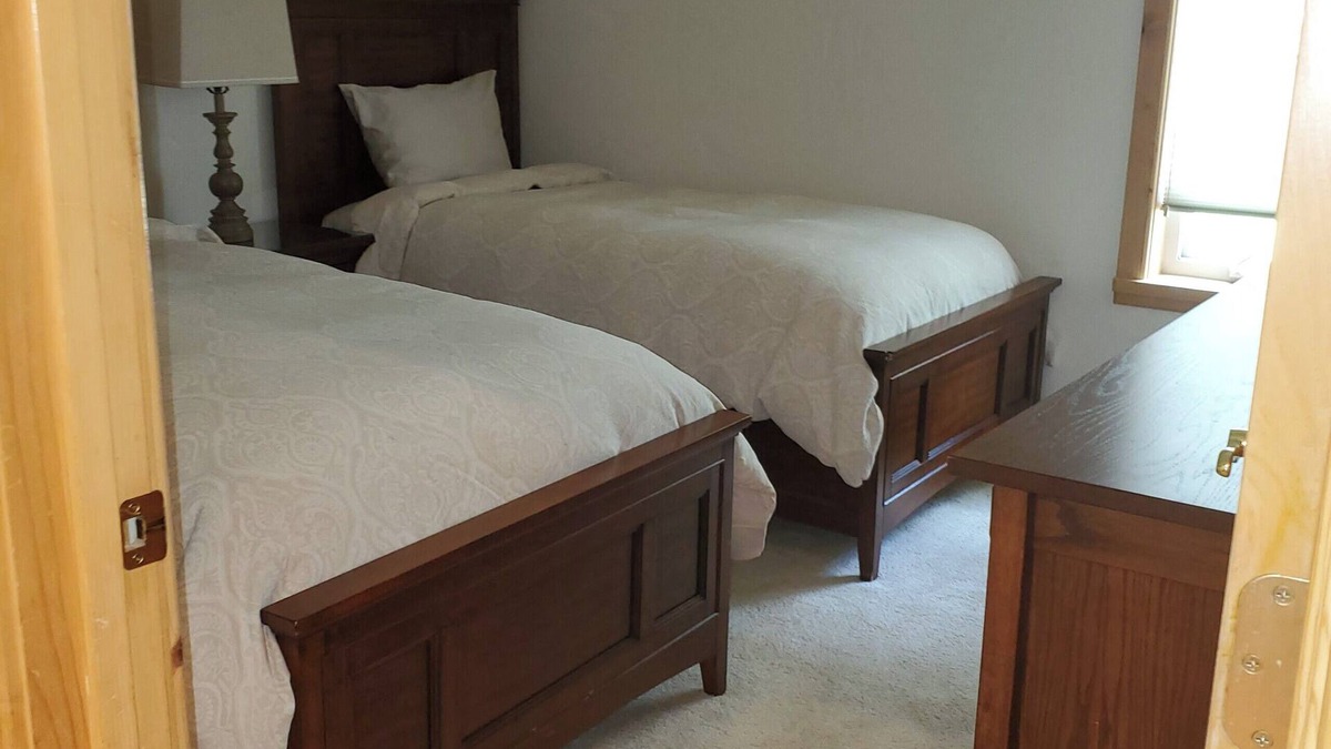 Lower Kingsbury House | Charming 3-bedroom house in Stateline