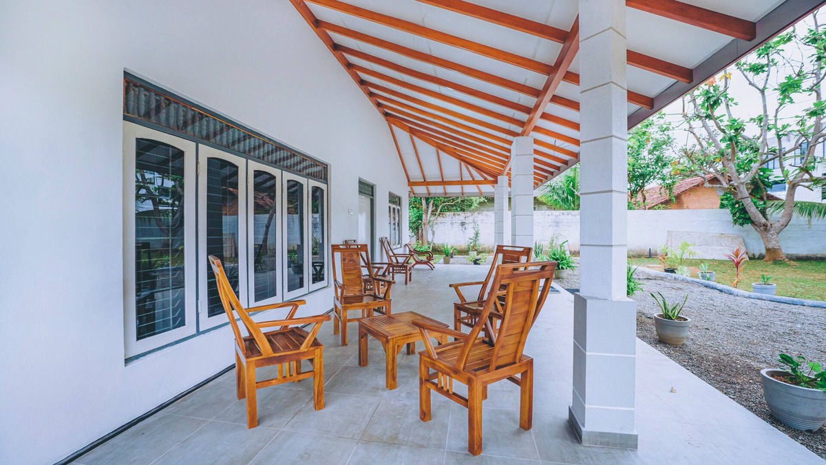 Kathaluwa House | Charming 3-bedroom house in Mirissa Sri Lanka- Walk to beach