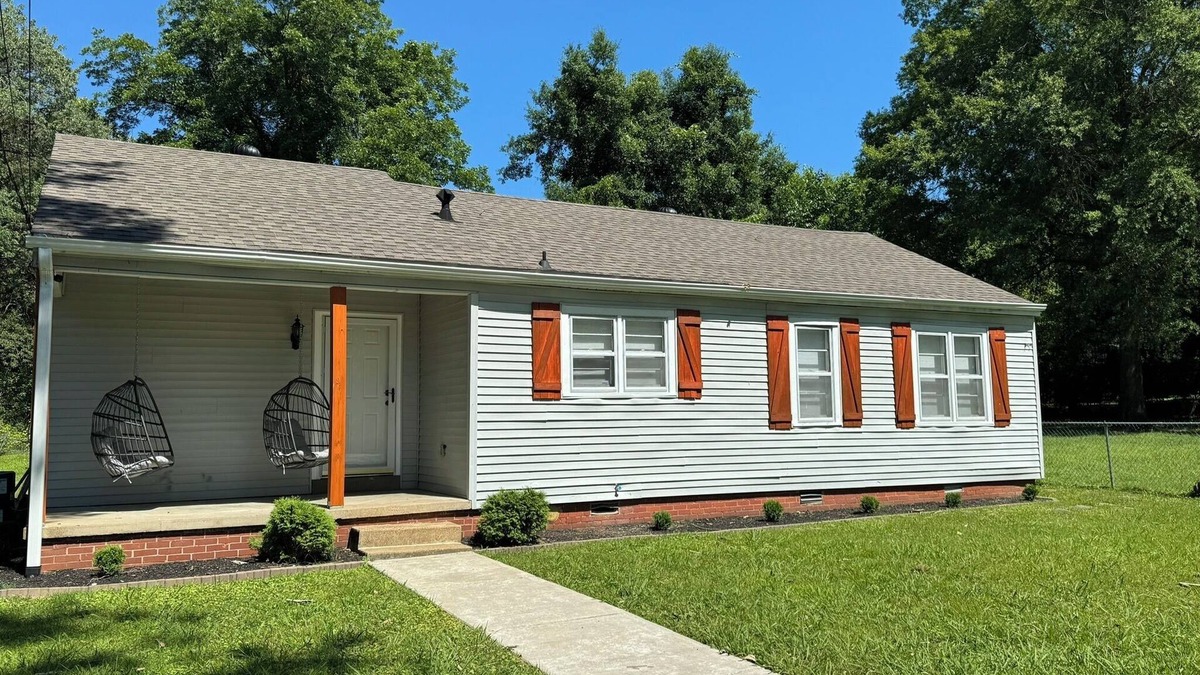 Jackson House | Charming 3-bedroom house in Jackson's Lana district.