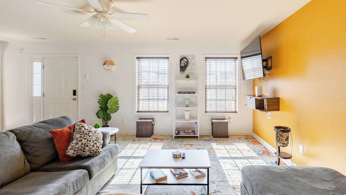 Seaford House | Charming 3-bedroom house with WiFi, AC in Seaford