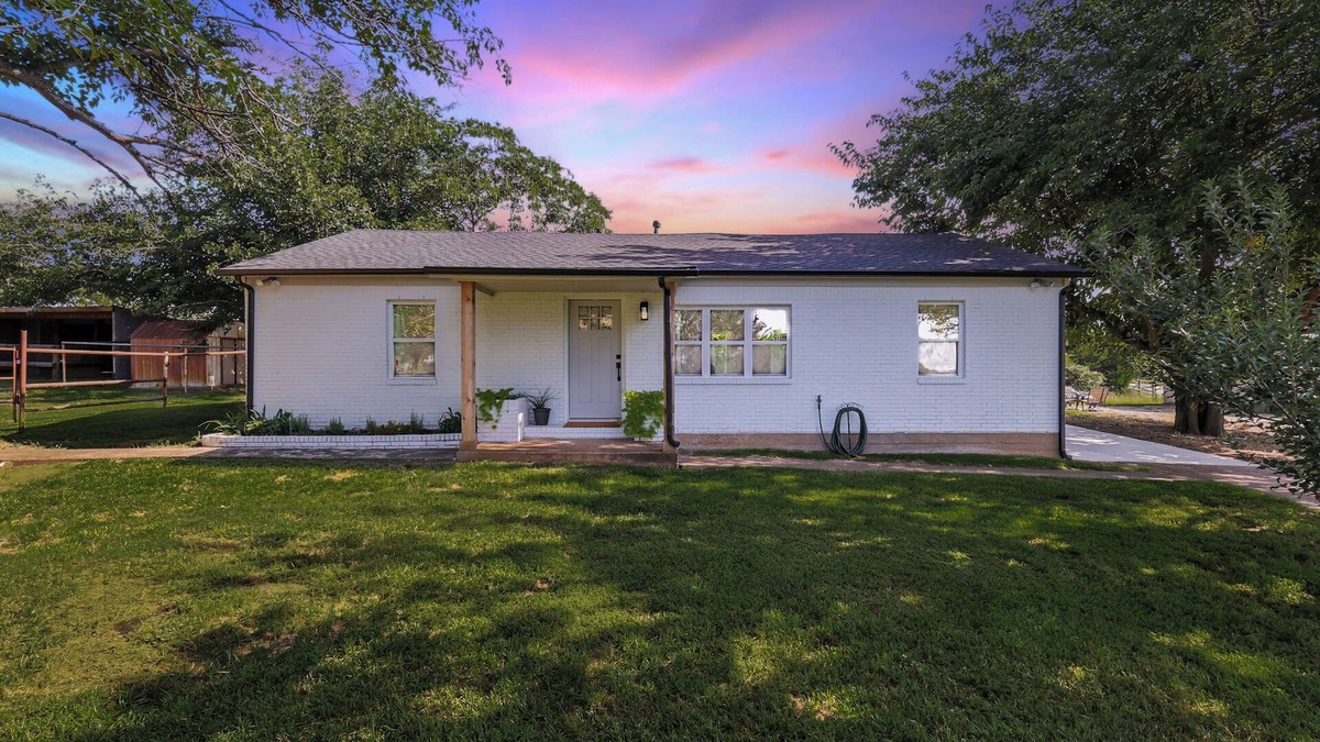 Wise County House | Charming 3-bedroom house in Boyd - newly renovated & close to Ft. Worth!