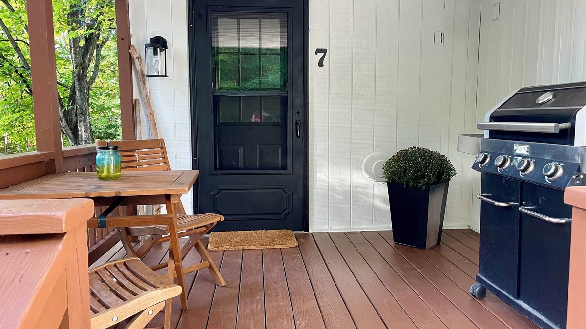 Alton House | Charming 3-bedroom house with WiFi and AC in adorable Alton