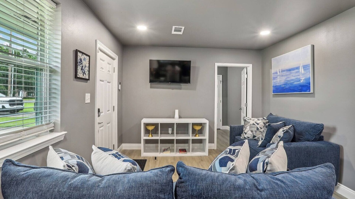 Brusly House | Charming 3-bedroom house with WiFi and AC in wonderful Brusly