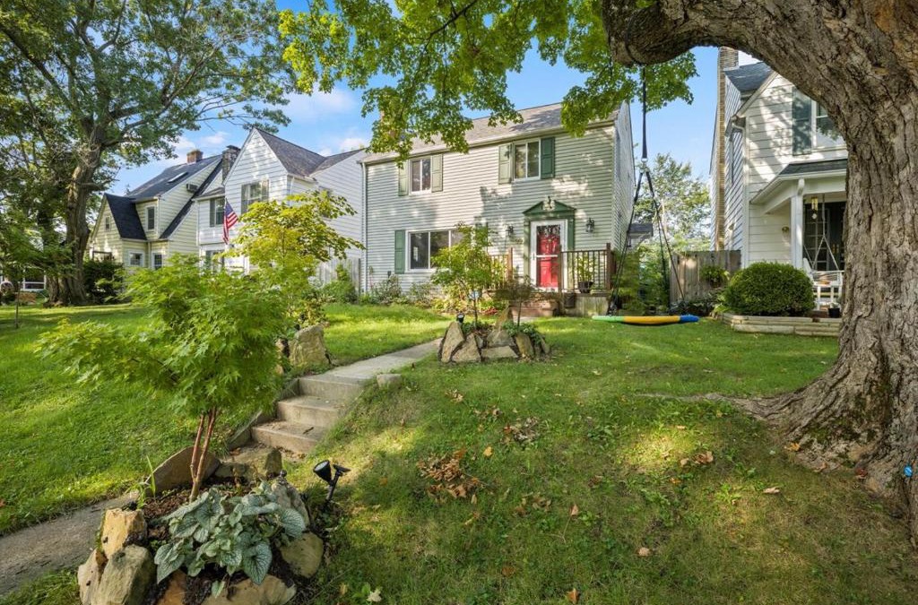 Westgate House | Charming 3 Bedroom House in a Quiet Neighborhood